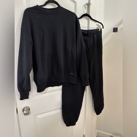 TNA Tops Aritzia Tna Terry Fleece Boyfriend Fit Sweatshirt And
